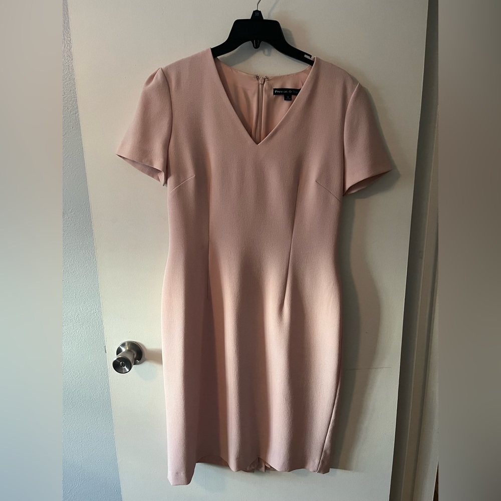 Light pink short sleeve dress, A line